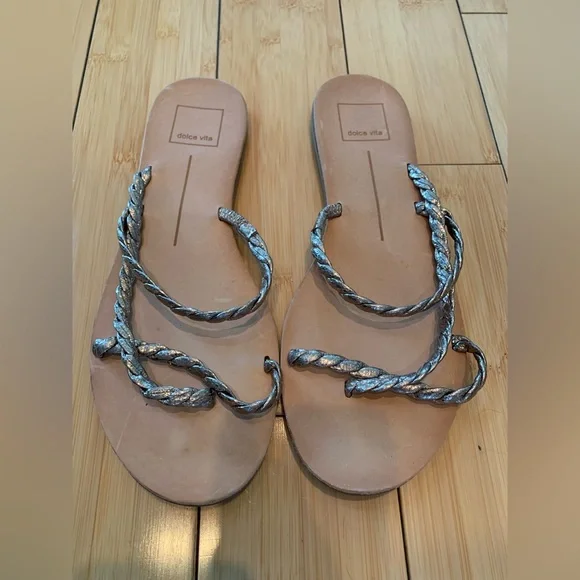 Dolce Vita Dark Gold Braided Sandals - Picture 5 of 7